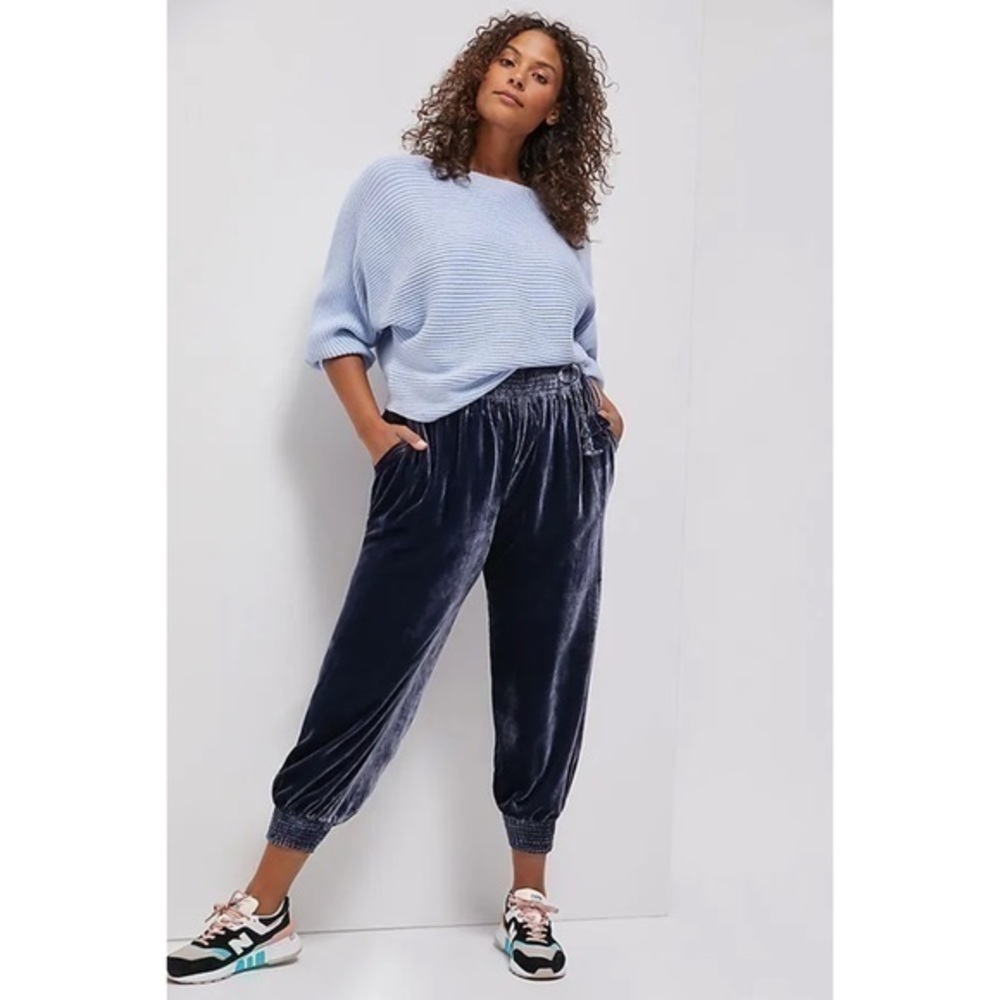 Anthropologie Petite Gloria Velvet Hi Rise Boho Cozy Relaxed Harem Jogger Pants